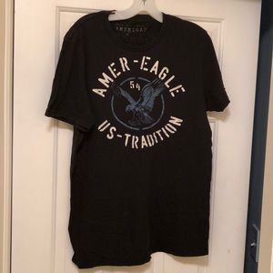 American Eagle T-shirt - Size L